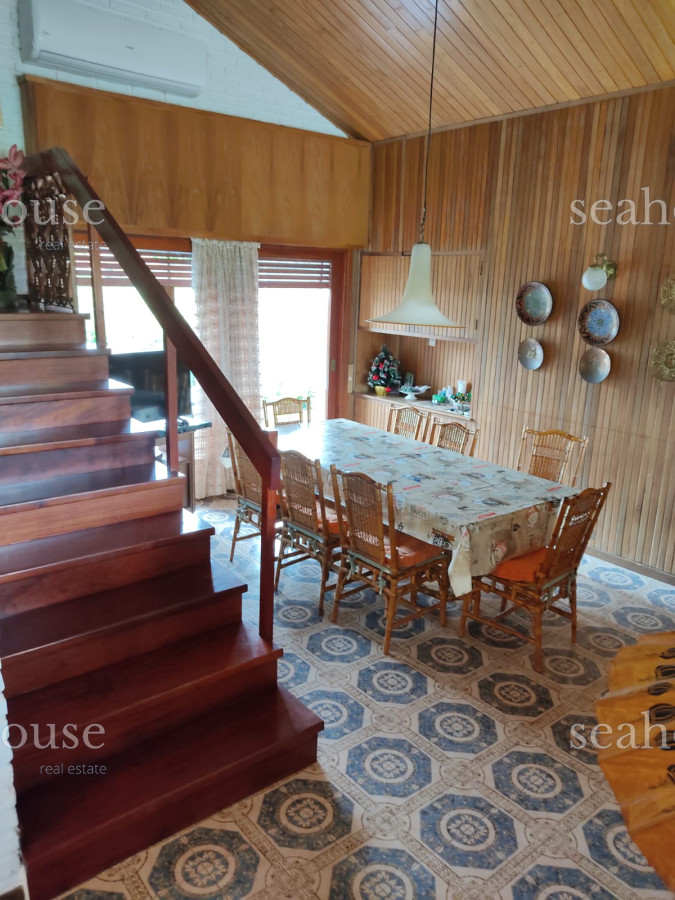 Casa Ref.305 - Venta Casa 4 Dormitorios, Playa Mansa, Punta del Este