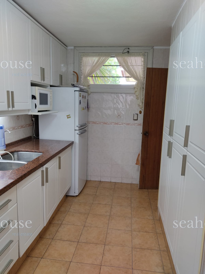 Casa Ref.305 - Venta Casa 4 Dormitorios, Playa Mansa, Punta del Este