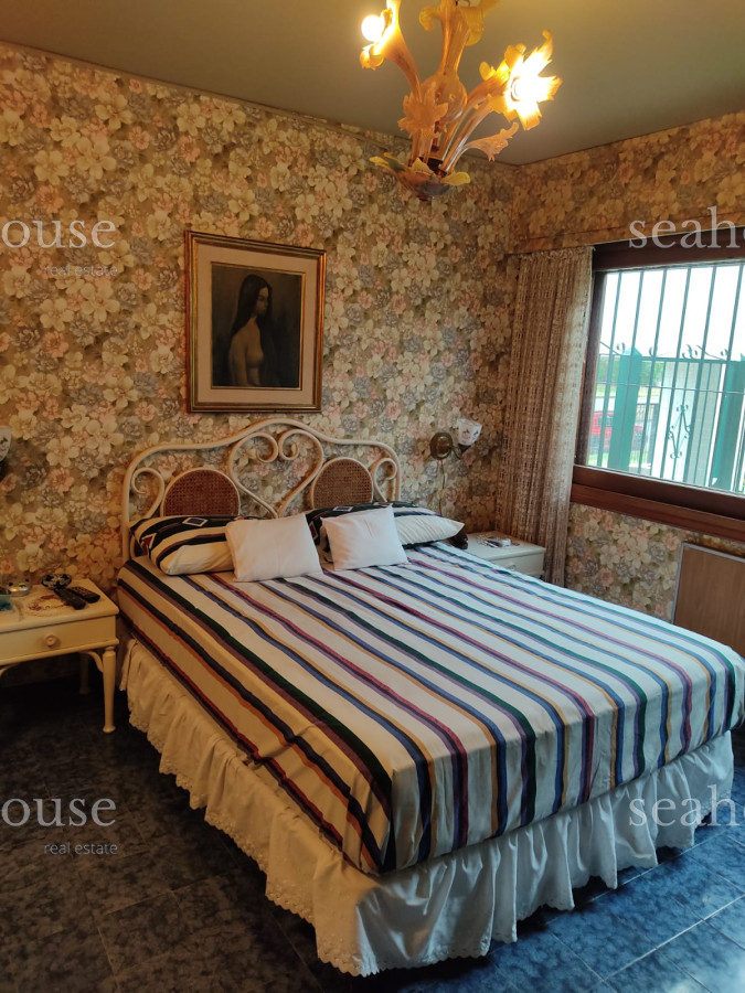 Casa Ref.305 - Venta Casa 4 Dormitorios, Playa Mansa, Punta del Este