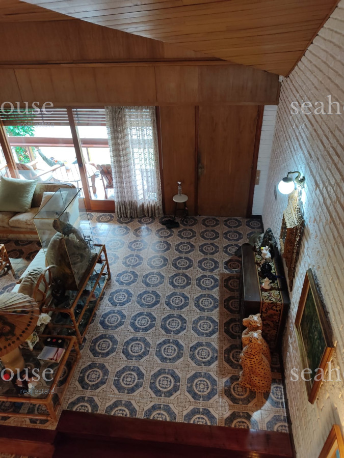 Casa Ref.305 - Venta Casa 4 Dormitorios, Playa Mansa, Punta del Este