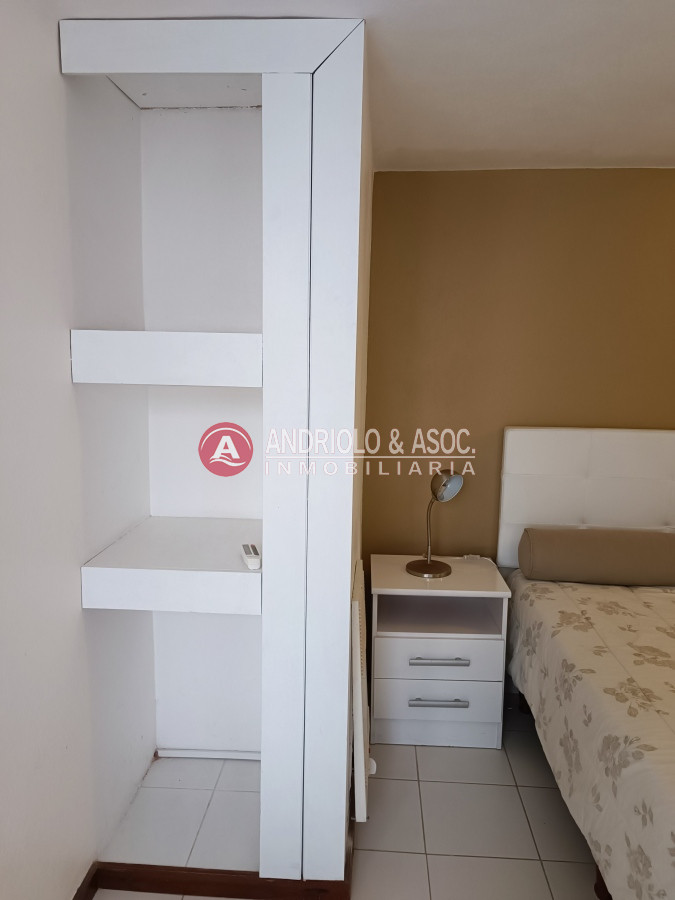 Apartamento ID.7221 - Venta Apartamento 3 Dormitorios en Suite, Península, frente al Puerto, Punta del Este
