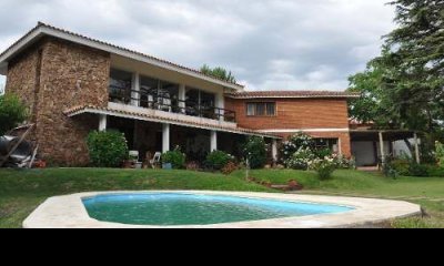 Casa en VENTA Playa Mansa 5 dormitorios -
