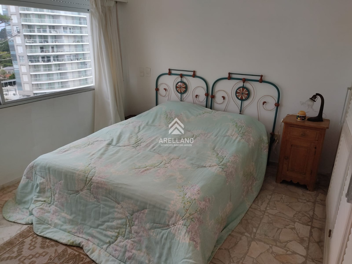Apartamento ID.1158 - Venta Apartamento 3 Dormitorios, Playa Mansa, Punta del Este
