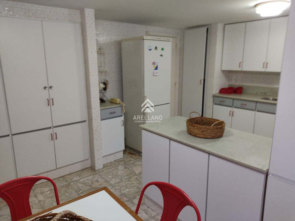 Apartamento ID.1158 - Venta Apartamento 3 Dormitorios, Playa Mansa, Punta del Este