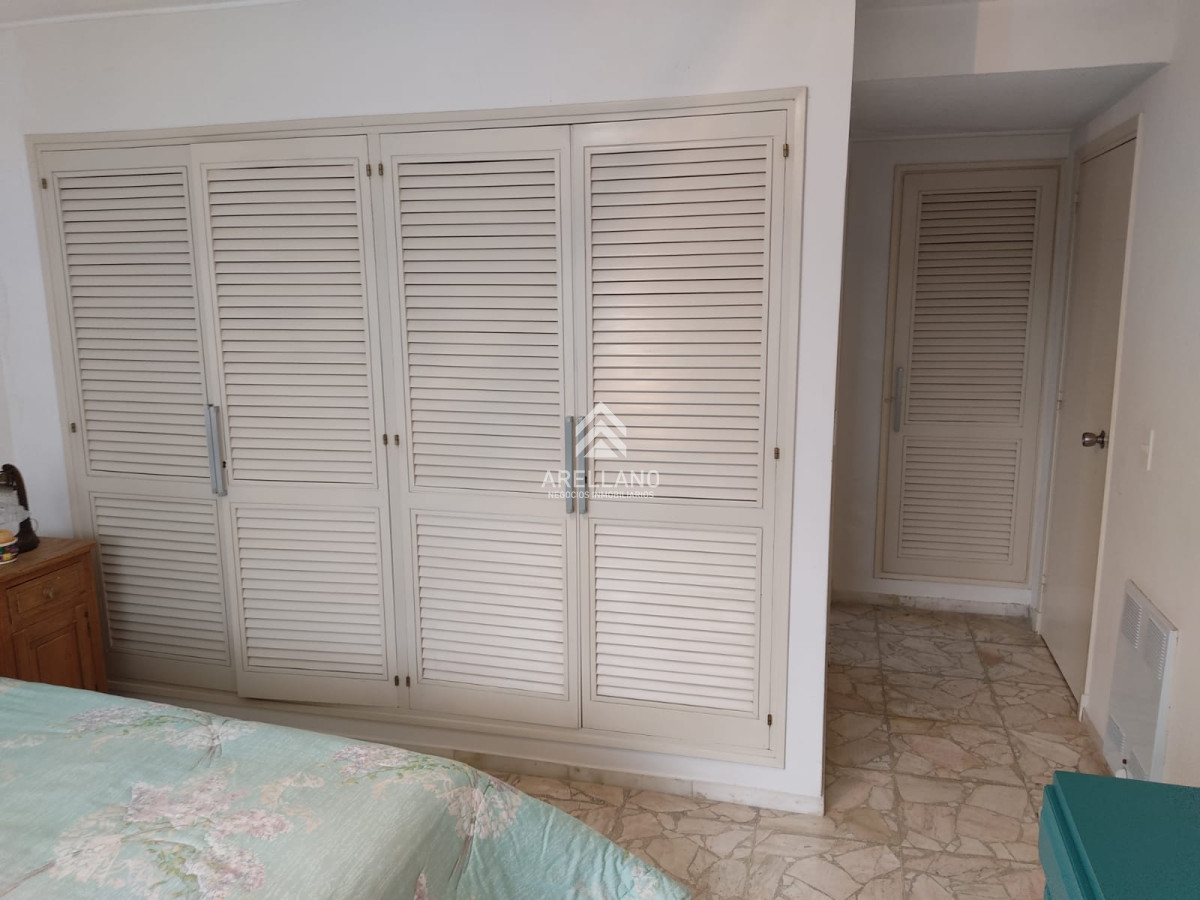 Apartamento ID.1158 - Venta Apartamento 3 Dormitorios, Playa Mansa, Punta del Este