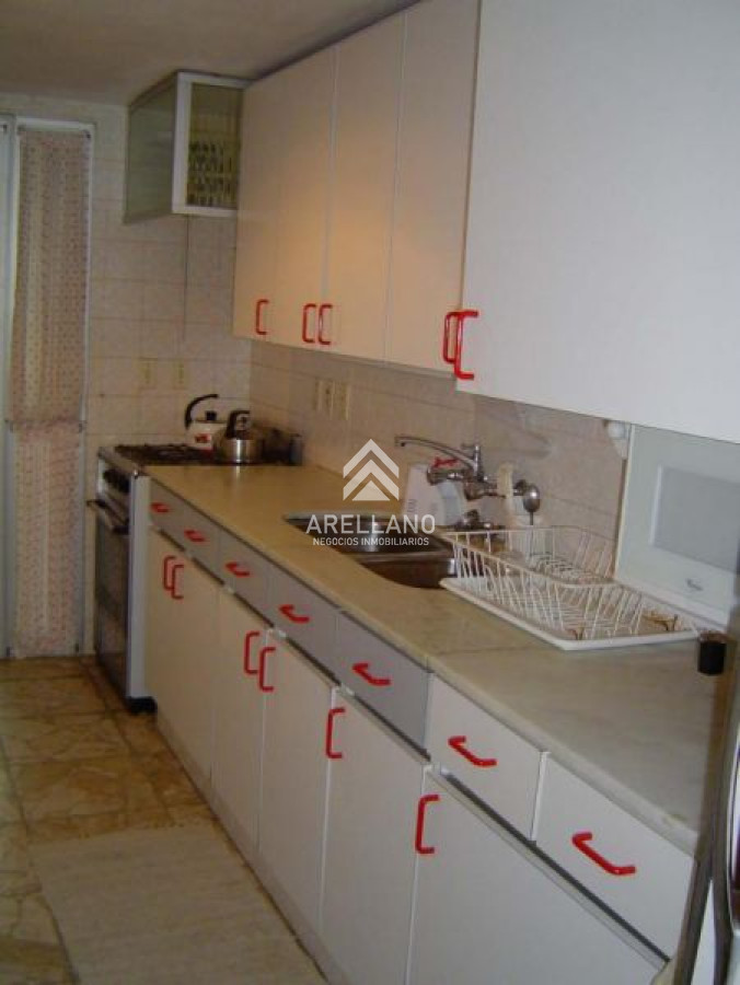 Apartamento ID.464 - Venta Apartamento 2 Dormitorios y Dependencia, Playa Mansa, Punta del Este