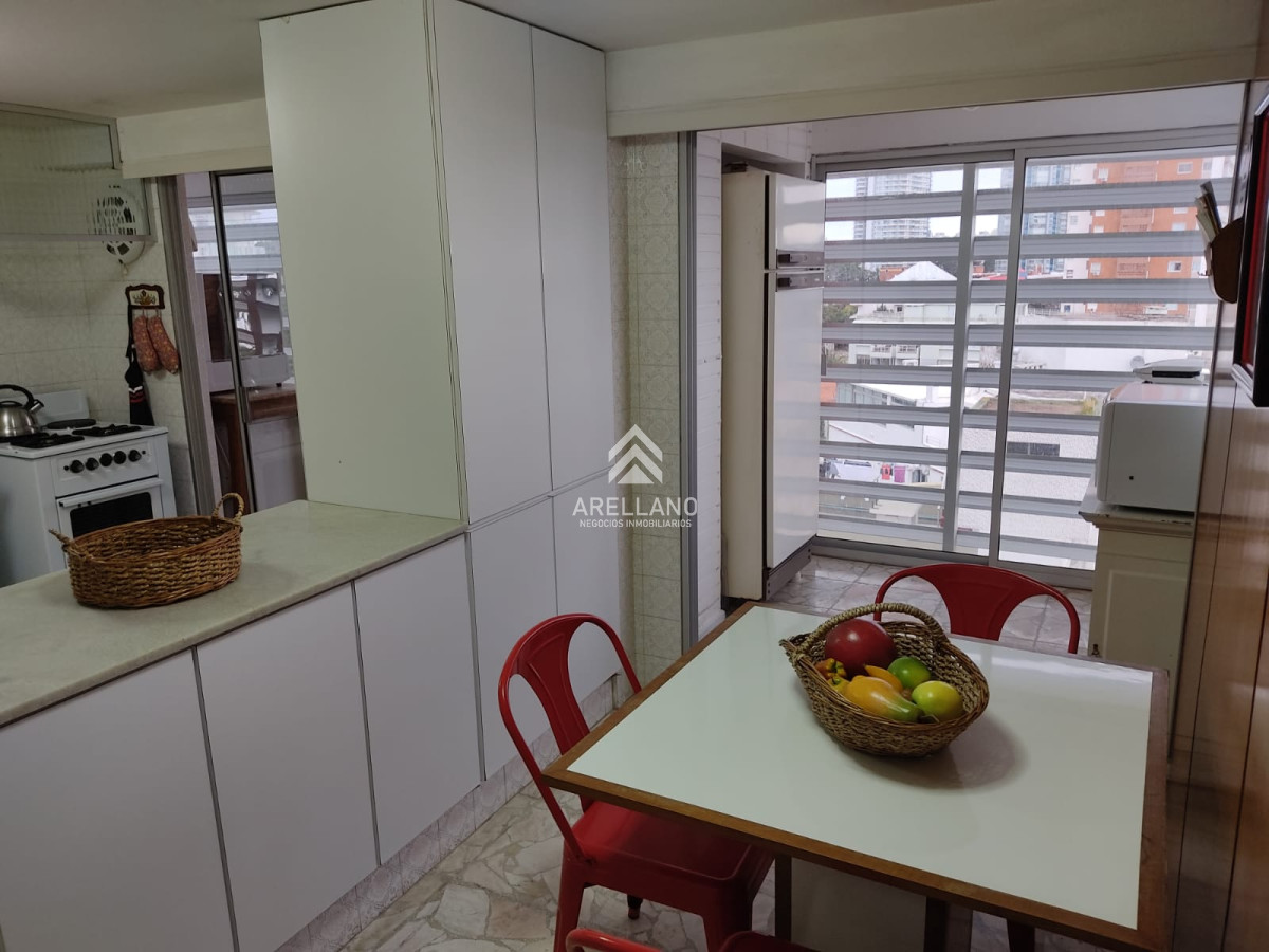 Apartamento ID.1158 - Venta Apartamento 3 Dormitorios, Playa Mansa, Punta del Este