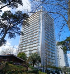 Venta Apartamento 2 Dormitorios, Roosevelt, Punta del Este