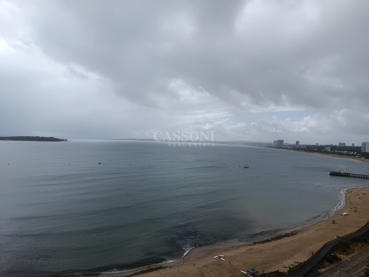 Apartamento ID.638 - Venta Apartamento 3 Dormitorios y Dependencia, Playa Mansa, Punta del Este