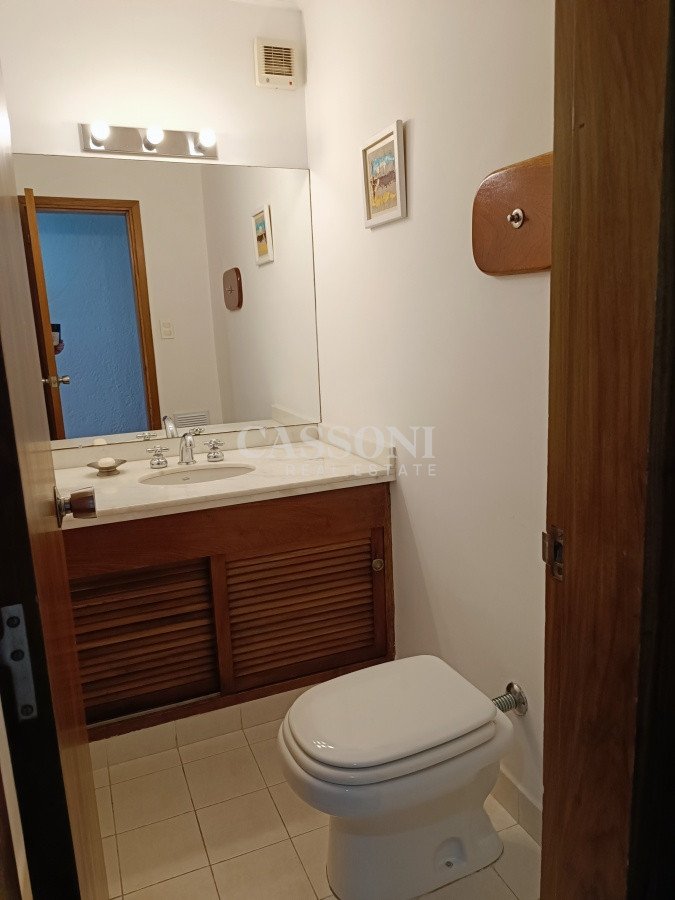 Apartamento ID.638 - Venta Apartamento 3 Dormitorios y Dependencia, Playa Mansa, Punta del Este