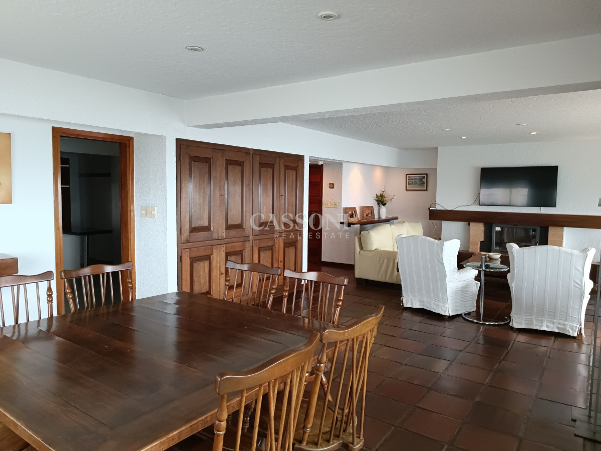 Apartamento ID.638 - Venta Apartamento 3 Dormitorios y Dependencia, Playa Mansa, Punta del Este