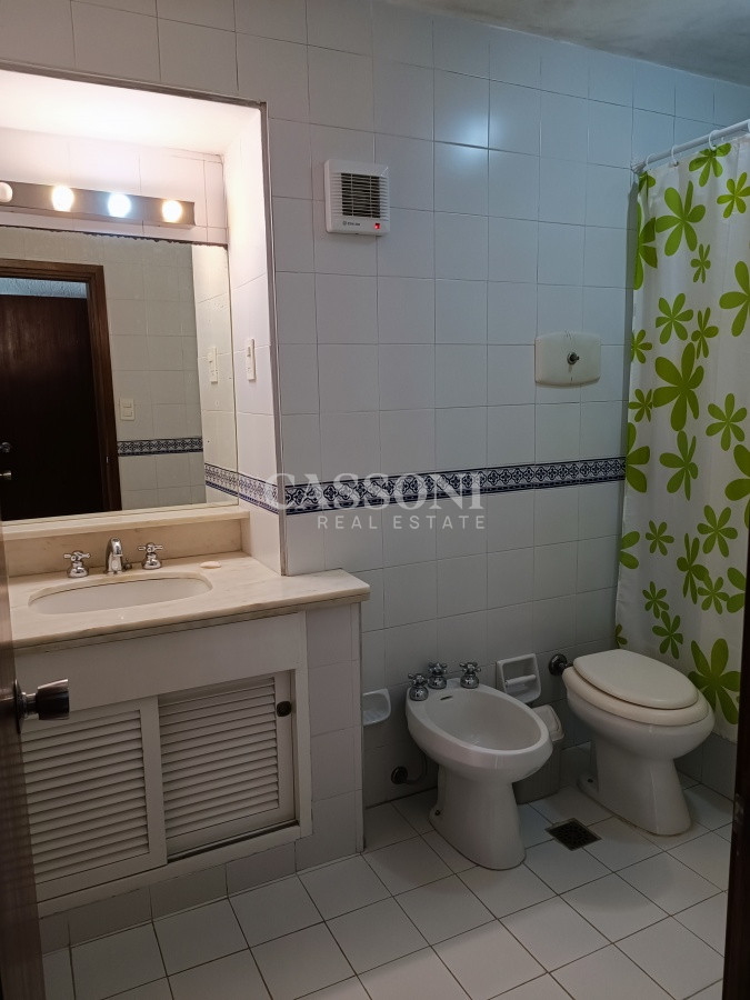 Apartamento ID.638 - Venta Apartamento 3 Dormitorios y Dependencia, Playa Mansa, Punta del Este