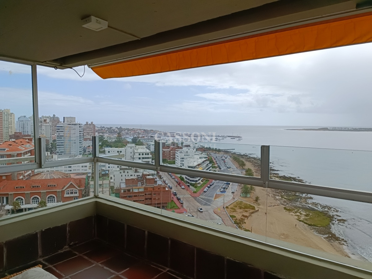 Apartamento ID.638 - Venta Apartamento 3 Dormitorios y Dependencia, Playa Mansa, Punta del Este