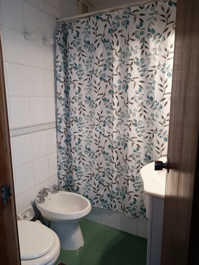 Apartamento ID.638 - Venta Apartamento 3 Dormitorios y Dependencia, Playa Mansa, Punta del Este