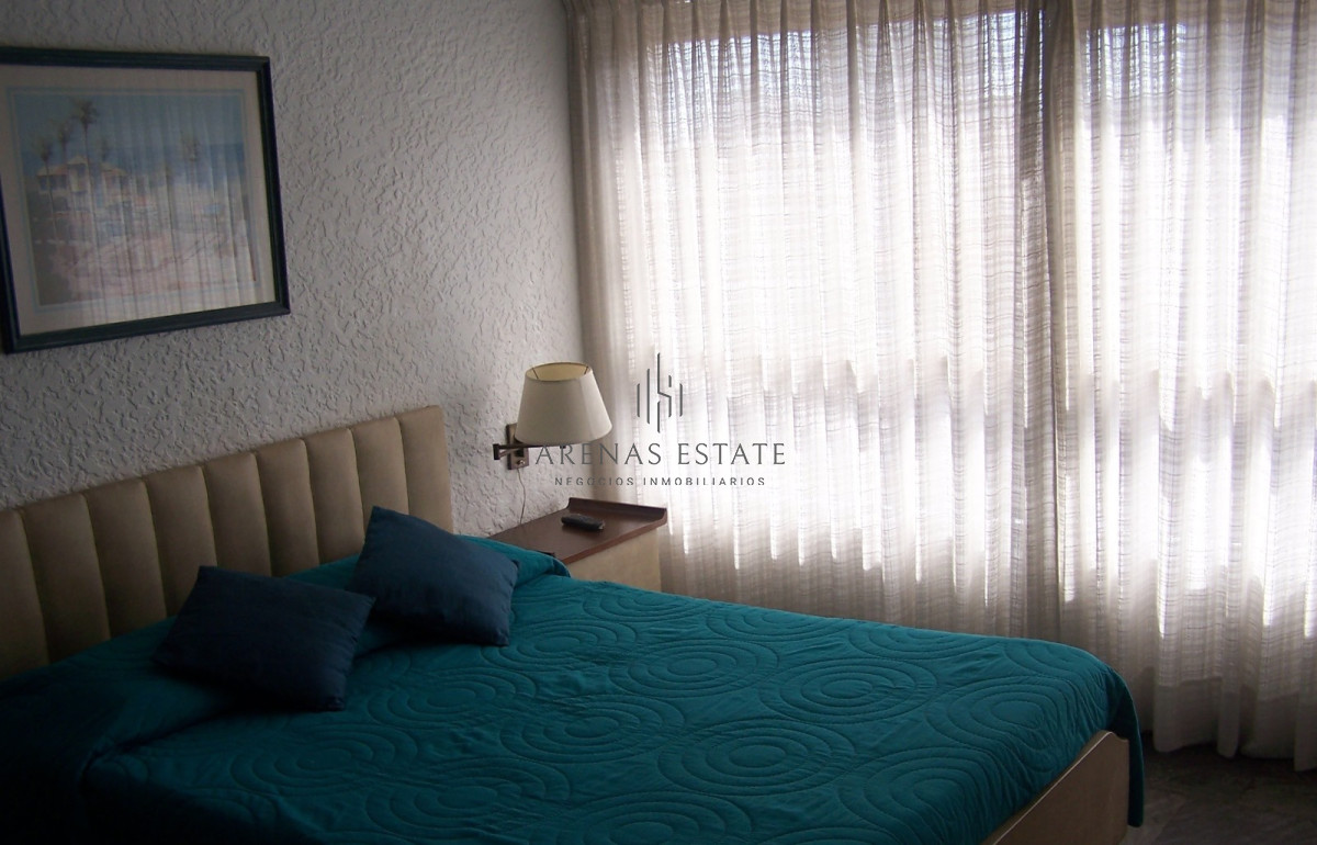 Apartamento ID.909 - Venta Apartamento 1 Dormitorio, Playa Brava, Punta del Este