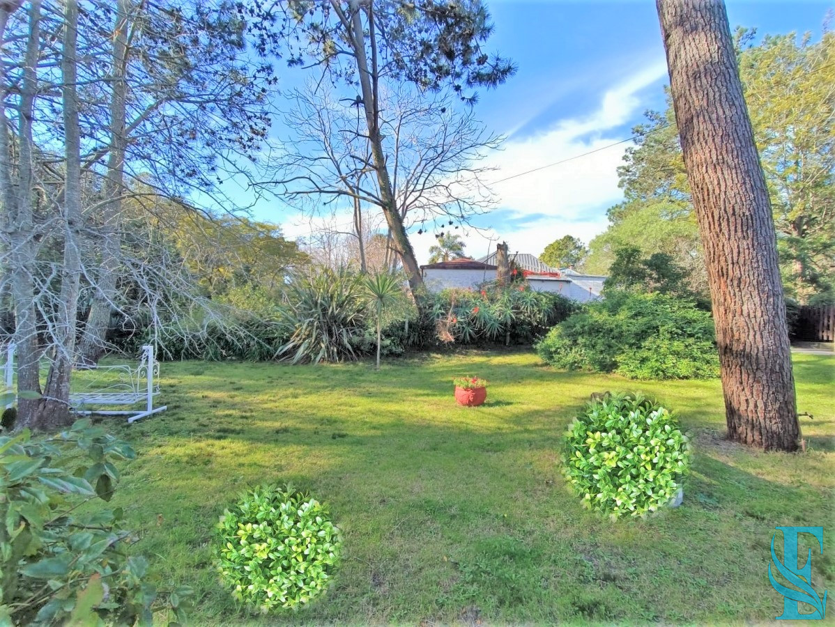 Casa ID.132 - Venta Casa 5 Dormitorios, Pinares, Punta del Este