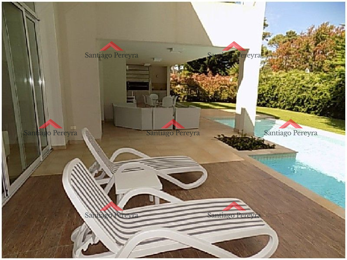 Casa ID.8962 - Casa en venta 3 dormitorios en barrio privado Punta Del Este Excelente ubicación