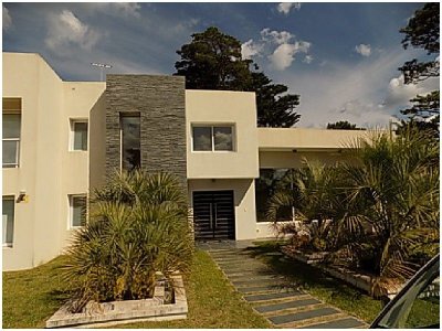 Casa en venta 3 dormitorios en barrio privado Punta Del Este Excelente ubicación