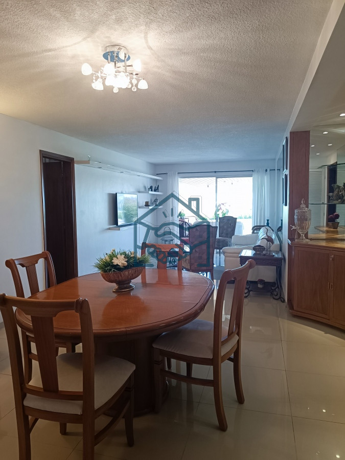 Apartamento ID.881/Apartamento-3-Dormitorios,-Península,-Punta-del-Este!-frente-al-Puerto - Apartamento 3 Dormitorios, Península, Punta del Este! frente al Puerto