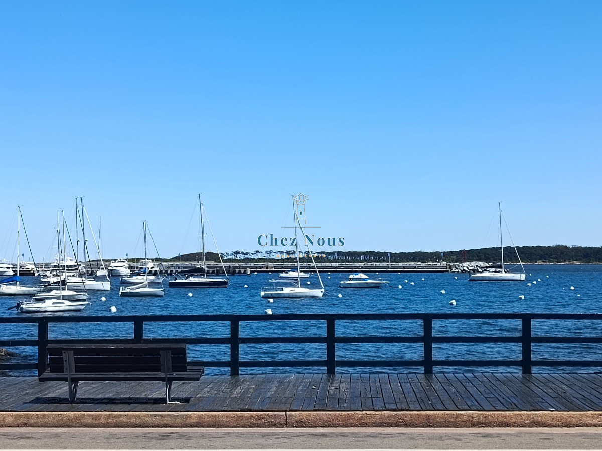 Apartamento ID.707 - Apartamento 3 Dormitorios, Península, Punta del Este! frente al Puerto
