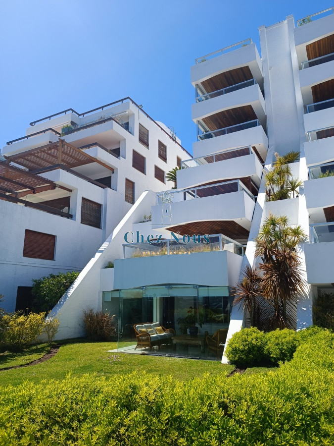 Apartamento ID.707 - Apartamento 3 Dormitorios, Península, Punta del Este! frente al Puerto