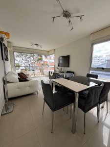 Apartamento de 2 dormitorios Península, Puerto, Parrillero!