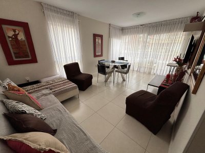 Venta Apartamento 2 dor. Oportunidad en Peninsula