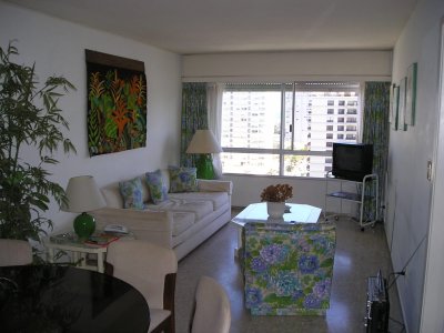 Venta Apartamento 3 Dormitorios, Peninsula, Punta del Este