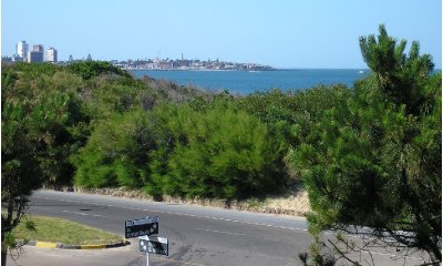 Venta Apartamento 3 Dormitorios, Playa Mansa, Punta del Este