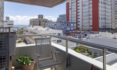 Venta Apartamento 2 Dormitorios, Peninsula, Punta del Este