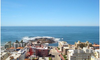 Venta y Alquiler temporario Apartamento 3 Dormitorios, Peninsula, Punta del Este