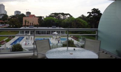 Venta Apartamento 2 Dormitorios, Playa Brava, Punta del Este