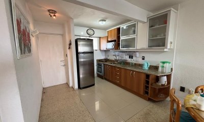 Apartamento 2 dorm y 2 baños. Peninsula a pasos de todo.