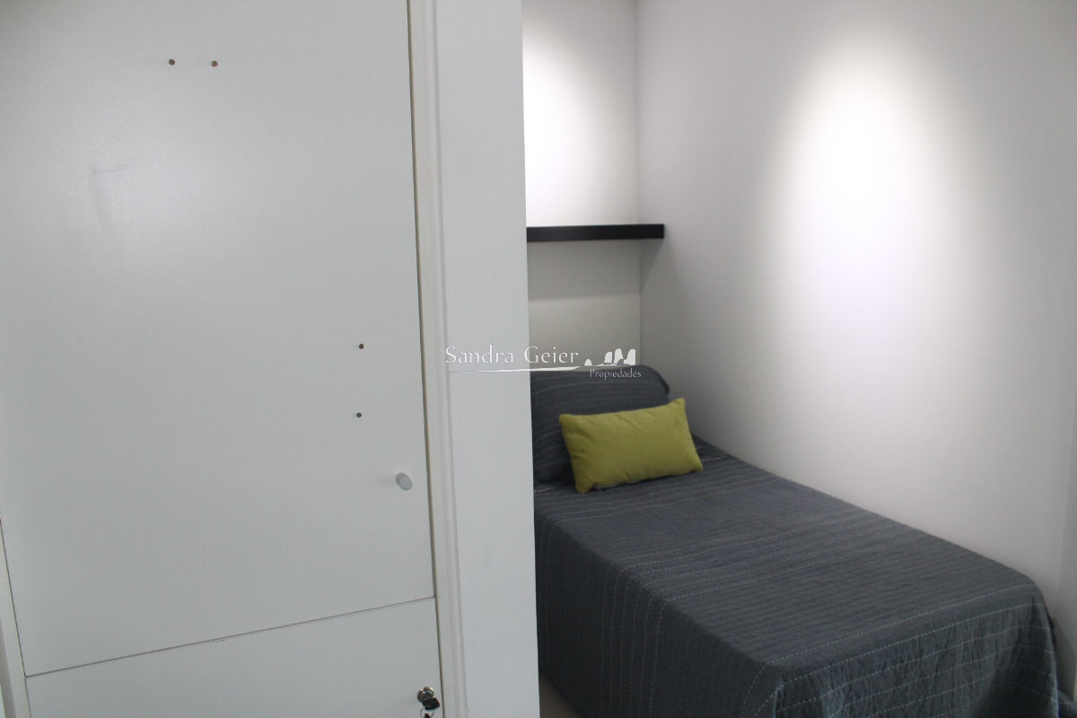 Apartamento ID.2100 - Apto 1 dor. + plus piso alto