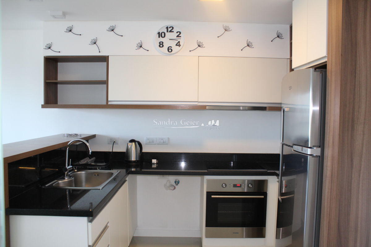 Apartamento ID.2100 - Apto 1 dor. + plus piso alto