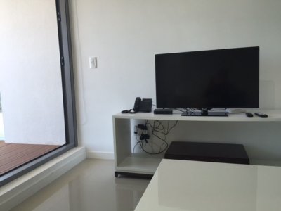 Apartamento ID.1790 - Apto 2 dorm, 2 baños y balcón.
