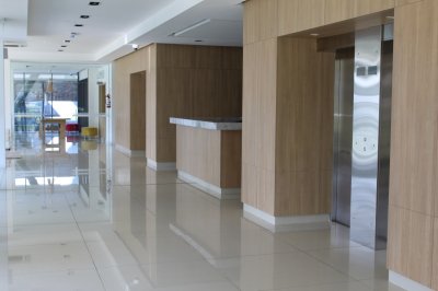 Apartamento ID.2100 - Apto 1 dor. + plus piso alto