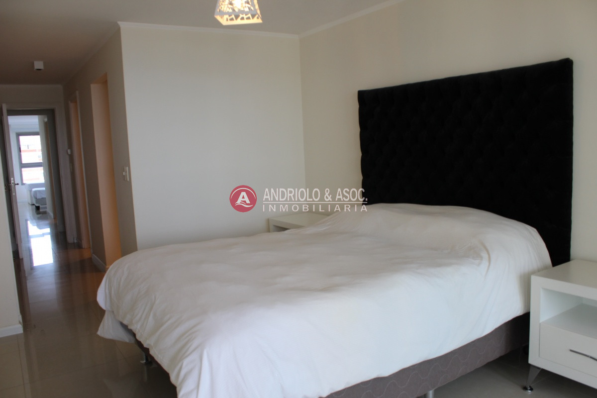 Apartamento ID.6880 - Apto 3 dormitorios en Brava
