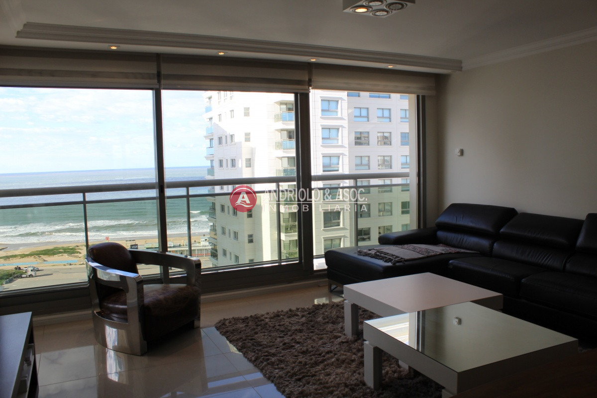 Apartamento ID.6880 - Apto 3 dormitorios en Brava