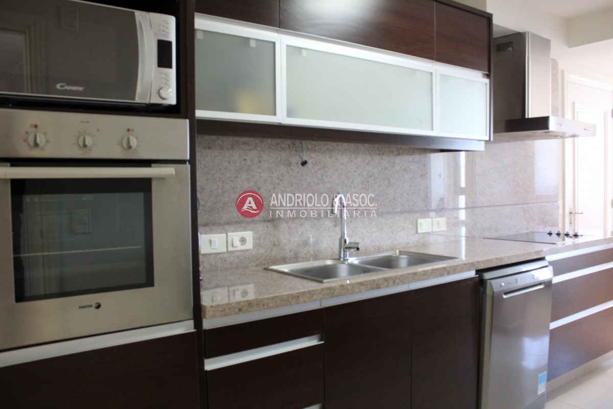 Apartamento ID.6880 - Apto 3 dormitorios en Brava