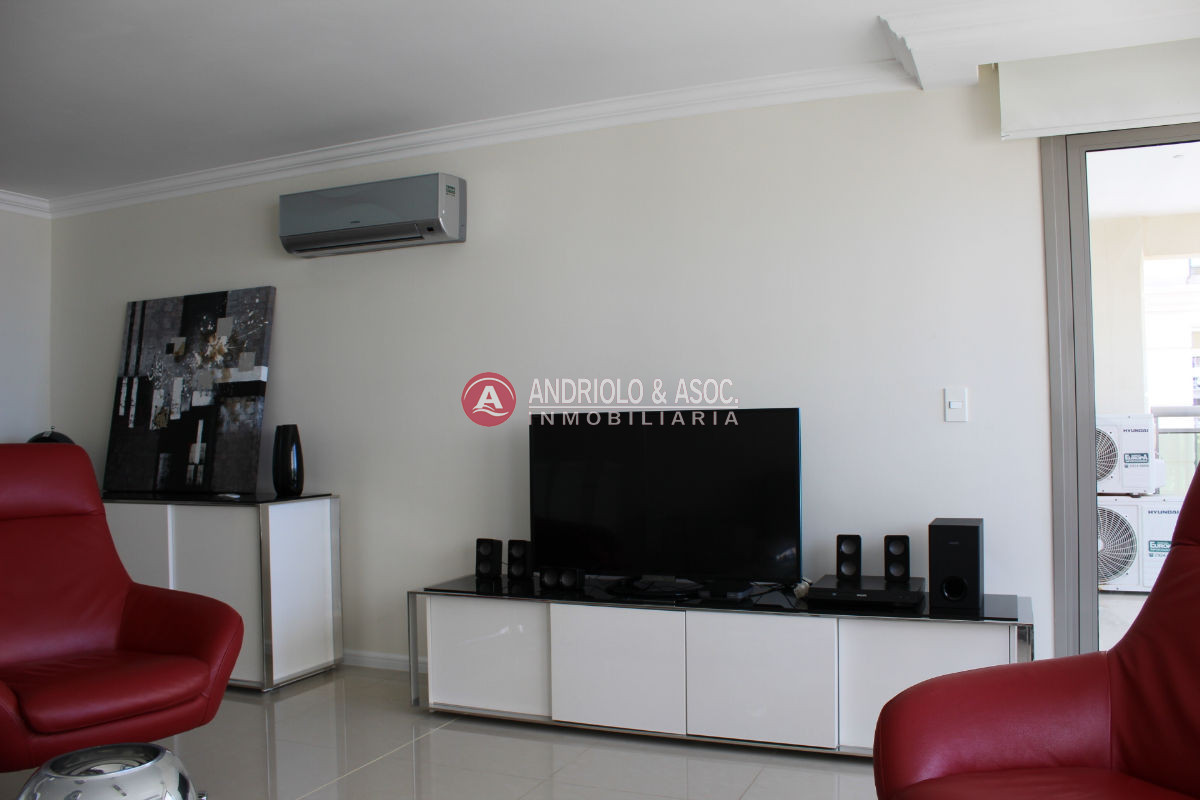 Apartamento ID.6845 - Apto 3 dormitorios en Brava