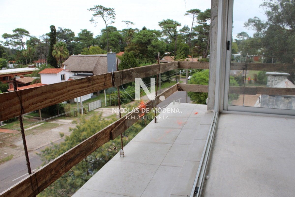 Camino a la Laguna - GoPunta - Portal Inmobiliario de Punta del Este - Maldonado