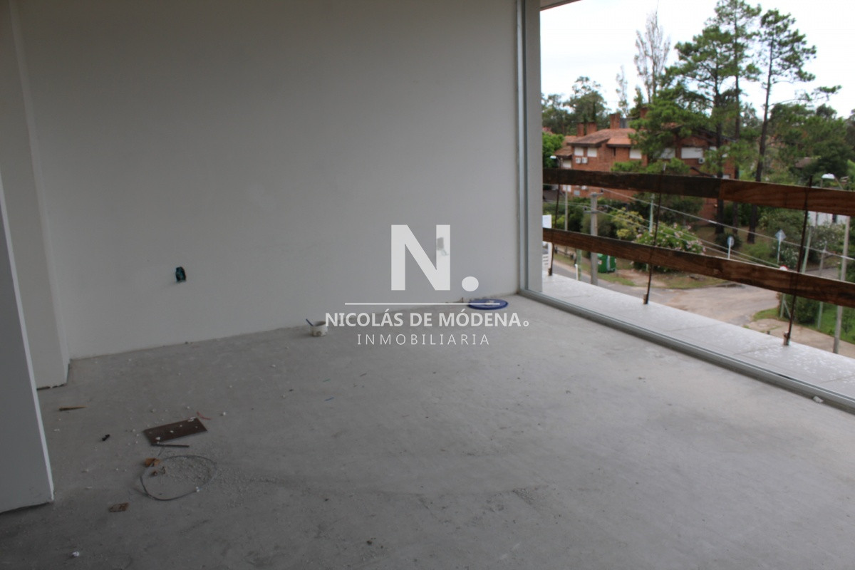 Camino a la Laguna - GoPunta - Portal Inmobiliario de Punta del Este - Maldonado