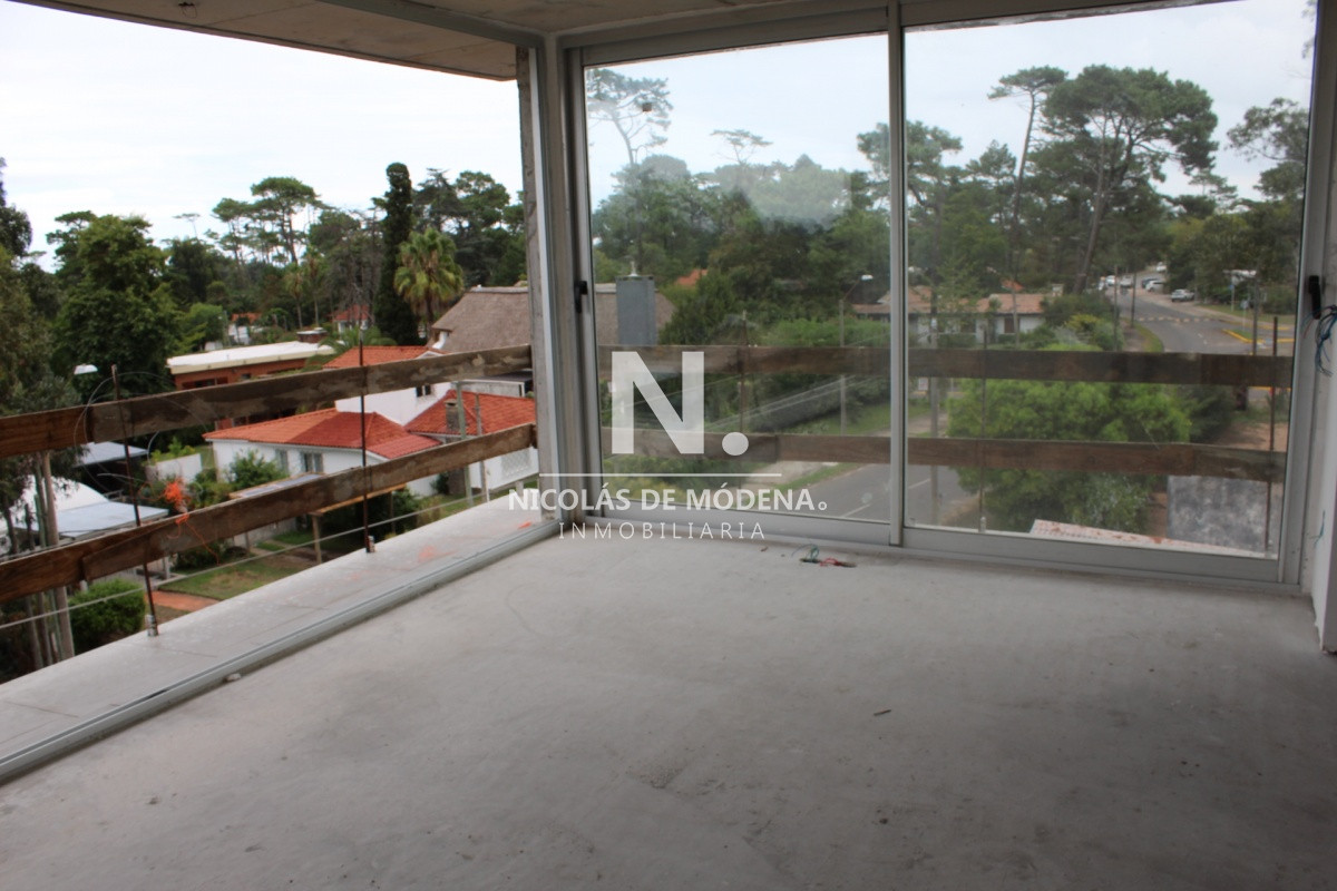 Camino a la Laguna - GoPunta - Portal Inmobiliario de Punta del Este - Maldonado