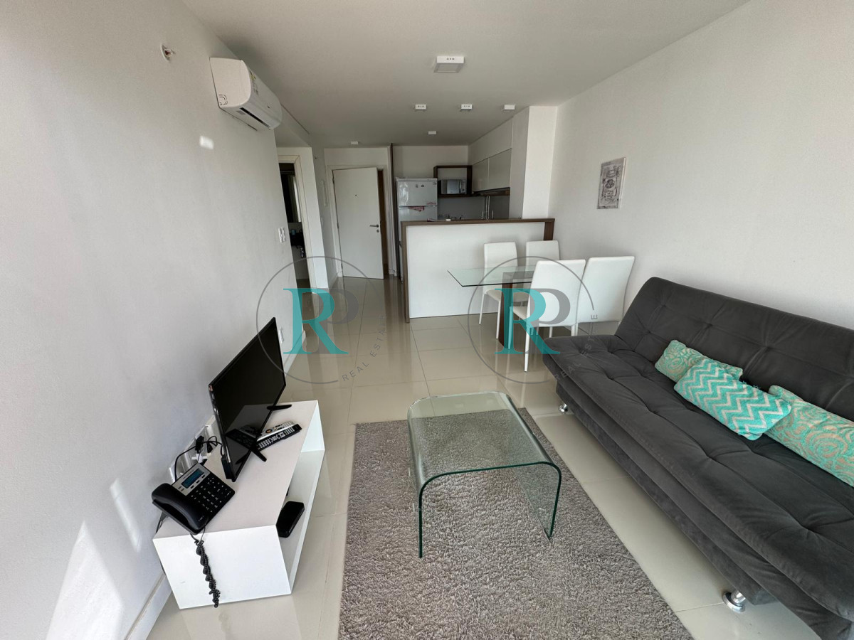 Apartamento ID.381 - Apto 1 dorm, + plus y balcón 