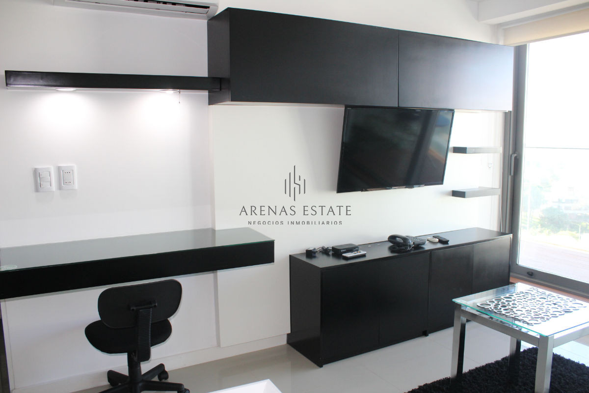Apartamento ID.1431 - Apto 1 dor. + plus piso alto