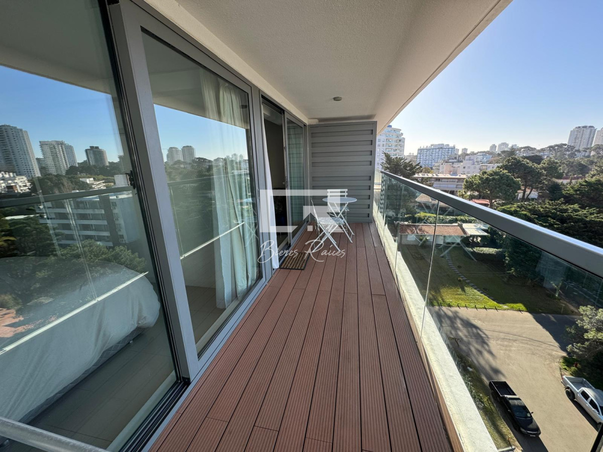 Apartamento ID.382 - Apto 1 dorm, + plus y balcón 