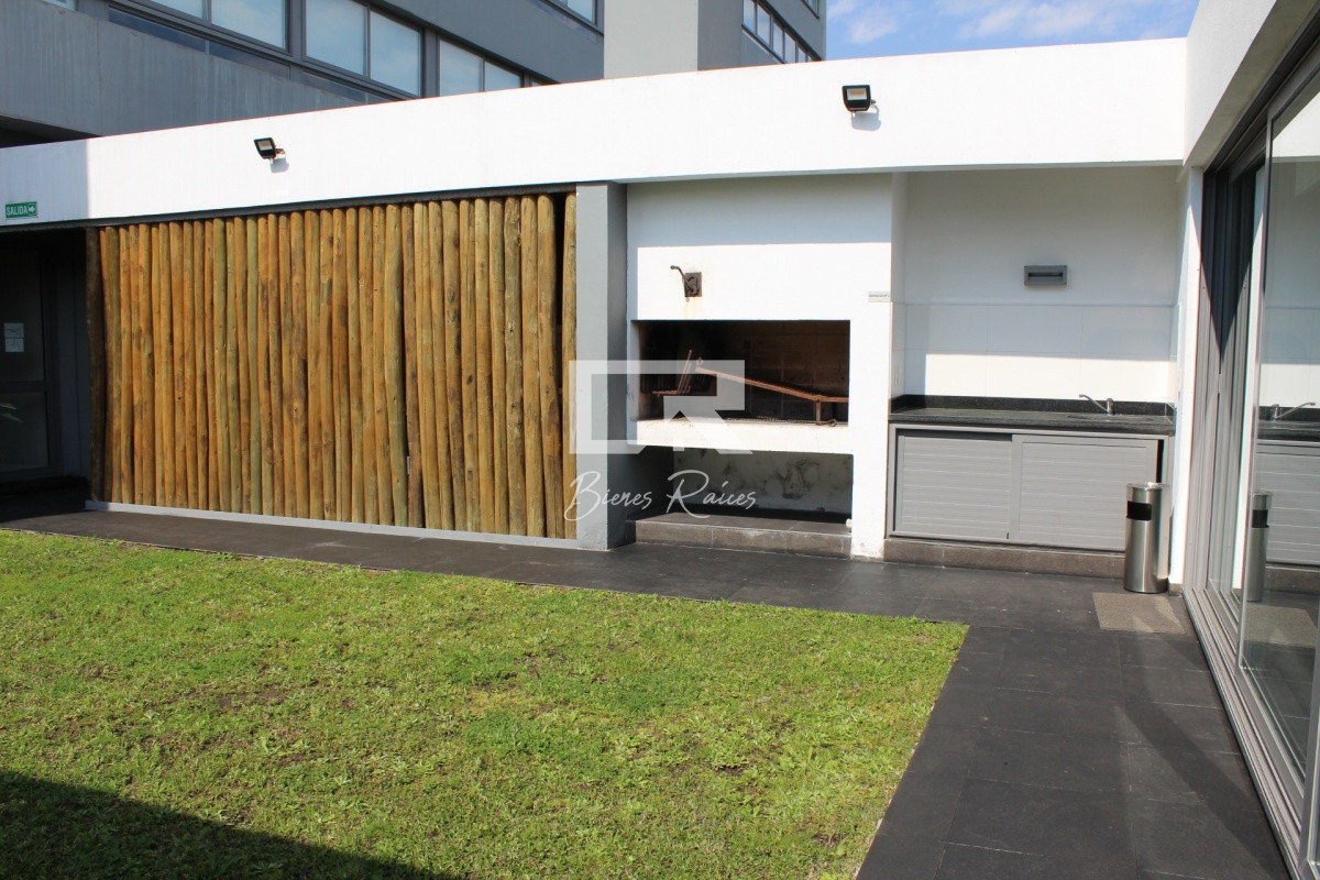 Apartamento ID.382 - Apto 1 dorm, + plus y balcón 
