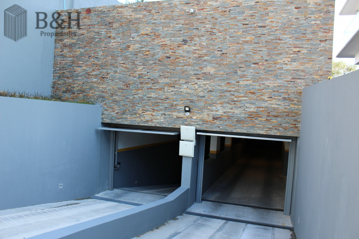 Apartamento ID.2131 - Apto 1 dorm, + plus y balcón 