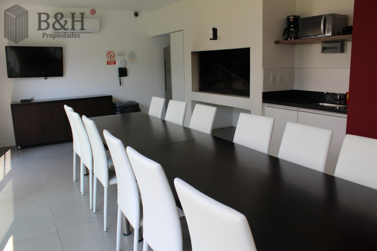 Apartamento ID.2129 - Apto 1 dorm, + plus y balcón 